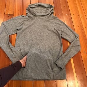 Lululemon cowl-neck sweatshirt Sz 4